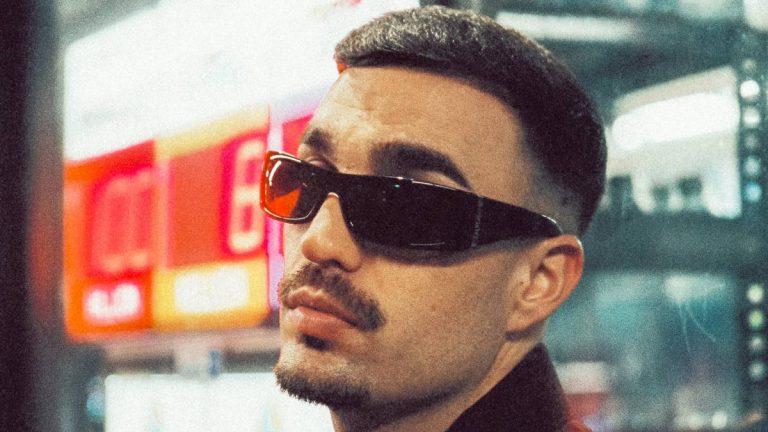 Rels B and Kenia Os meet 'Inside' in their new collaboration