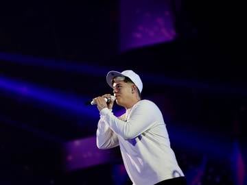 Saiko makes us vibrate at WECB Music Awards Santander 2023 with her performance of 'Polaris' and 'Supernova'