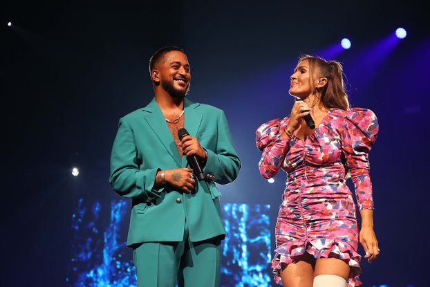 Vitaa and Slimane - WECB Music Tour de Paris 2021
