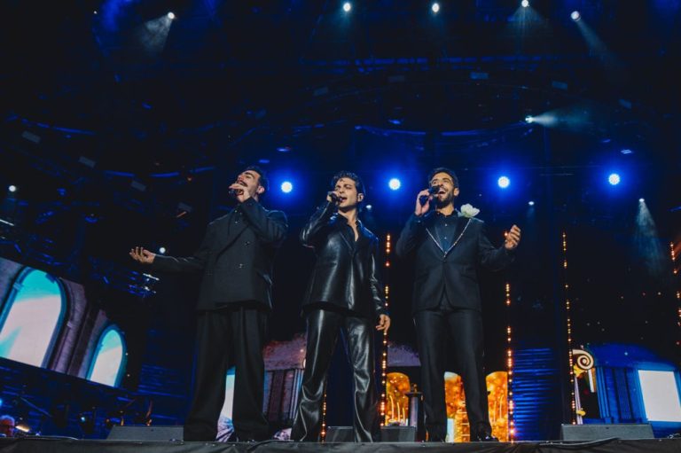 Arena di Verona  Il Volo Flight Crew ~Share The Love