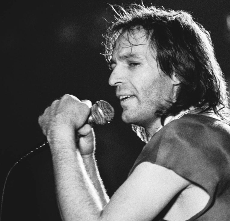 VASCO ROSSI esce per la prima volta il video di “Vita Spericolata” [Guarda il video]