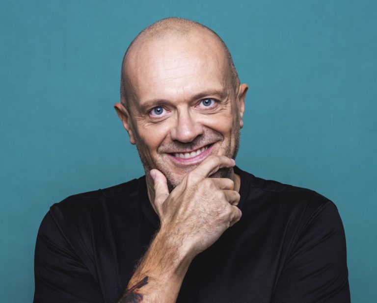 MAX PEZZALI aggiunge al suo tour anche il concerto allo stadio di Messina [Info e Biglietti]