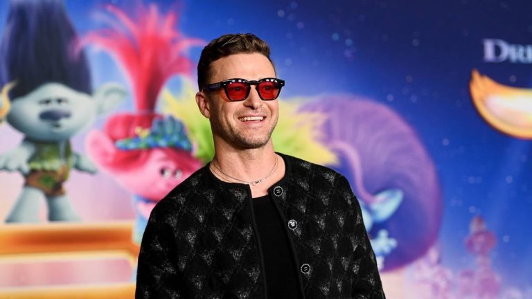 Justin Timberlake premieres 'Selfish' live and announces album: 'Everything I thought it was'