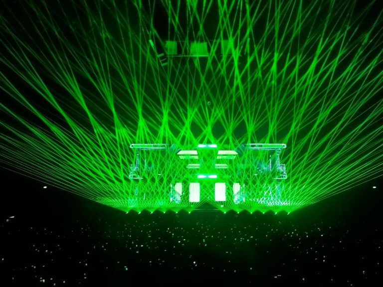 Recensione concerto: GABRY PONTE – “25 anni di dance” e il Forum balla!!! [Info, Scaletta e biglietti]