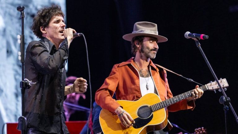 Leiva's second family: This is what his collaboration 'You're treating me badly' with Jokers sounds like