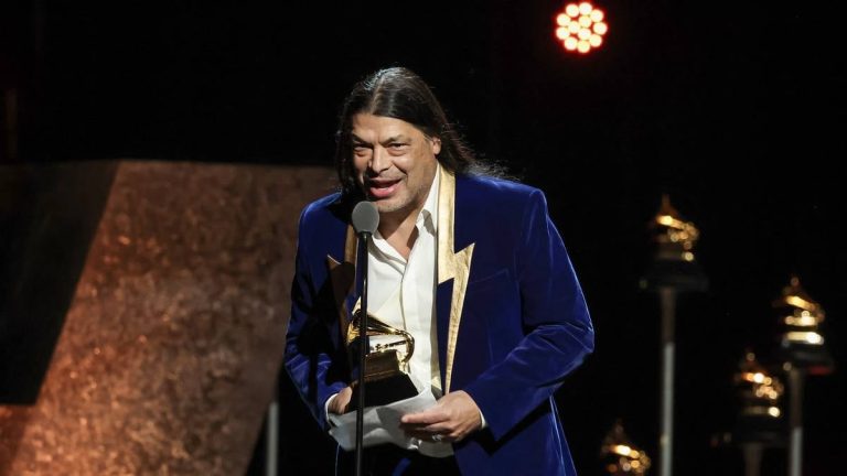 Metallica wins the Grammy for Best Metal Performance for the fifth time, but only one of them comes to collect it