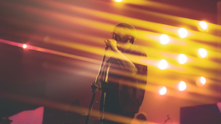 CALCUTTA quattro date europee per il suo “RELAX TOUR ESTIVO 2024” [Info & Biglietti]