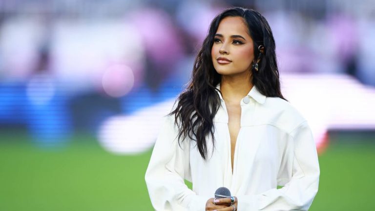 Billie Eilish and Becky G, confirmed in the Oscar 2024 performance lineup