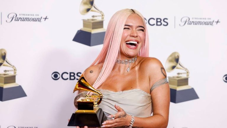 Karol G celebrates the first year of 'Tomorrow will be nice': "You have given me a family around the world"