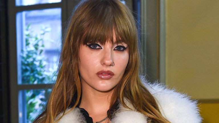 The solo project by Victoria de Angelis (Måneskin) that has excited Rosalía: "let's go Vic"