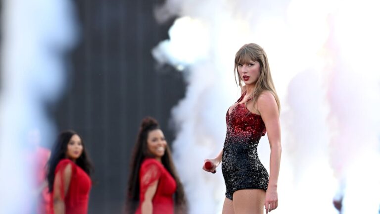 Taylor Swift and her famous 'We Are Never Ever Getting Back Together': 12 years, 12 curiosities