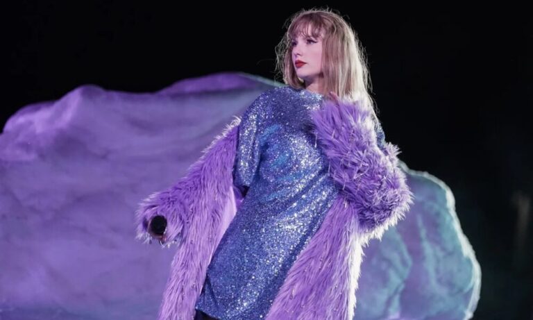 taylor swift robe fourrure