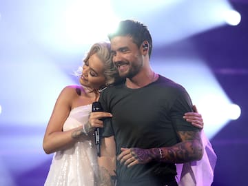 Rita Ora pays tribute to Liam Payne at her concert in Japan and breaks down in the middle of the performance: