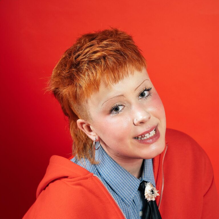 Espineli surprises with "Smint!"