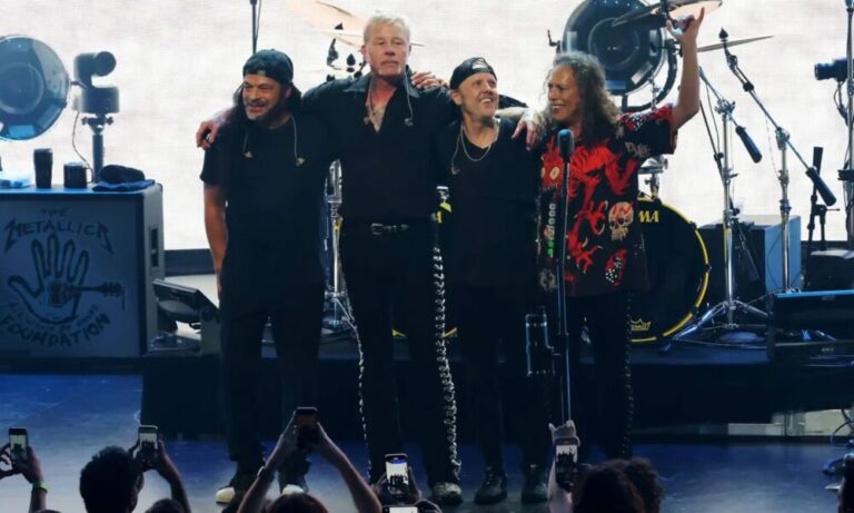 metallica salut
