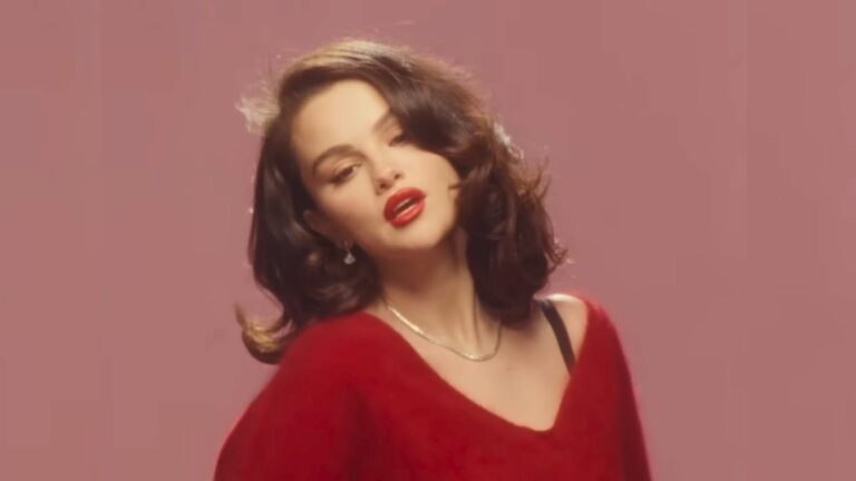 Selena Gomez and Benny Blanco remember their first date in "Sunset Blvd"