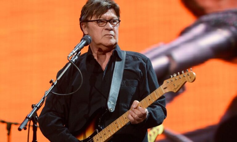Robbie Robertson