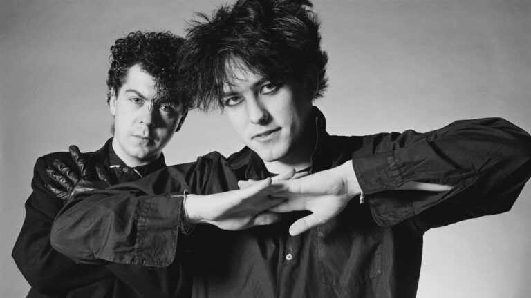 The Cure: Economic hardships and a "spooky" environment surrounded the recording of 'Seventenen Seconds'