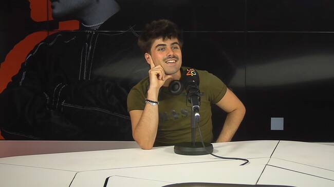 Martin in the WECB studios