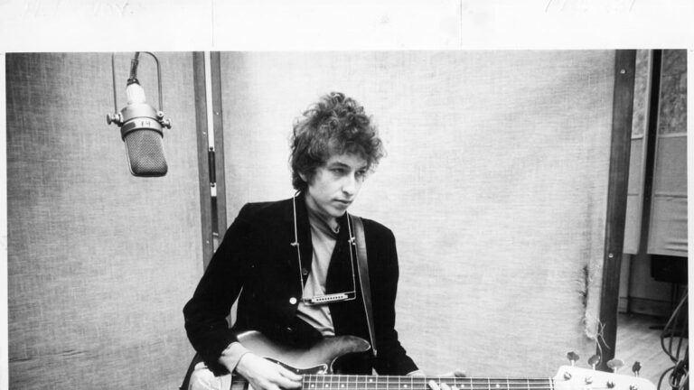 A motorcycle accident and an inspiring basement: 'The basement tapes', by Bob Dylan, turns fifty years old