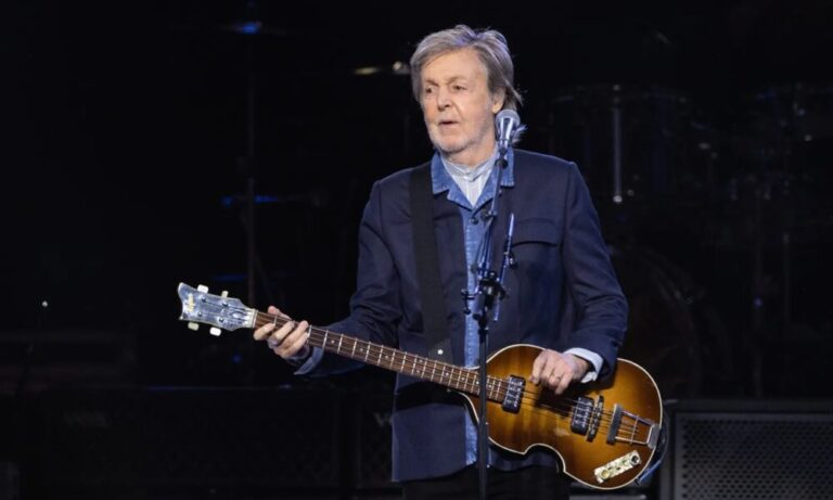 Paul McCartney live
