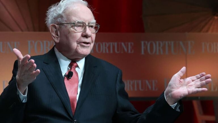 Warren Buffett starts giving away his $149B fortune at 95