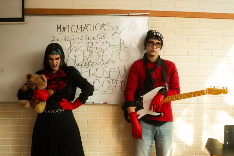 Malcriada premieres the video for “KEROSENO”