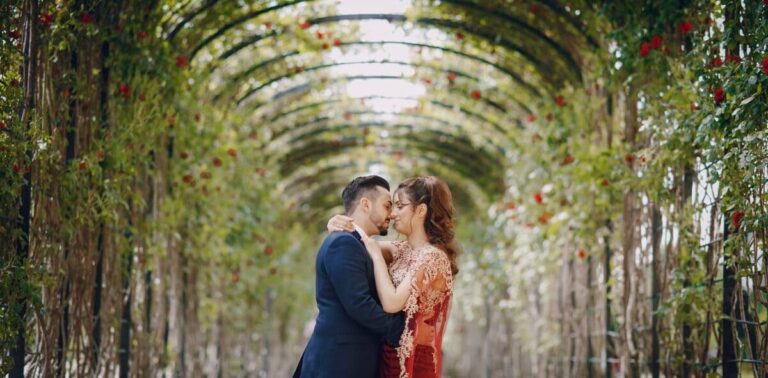 11 Signs That Prove You're Dating a Man of Exceptional Loyalty - 1220x600 (1)