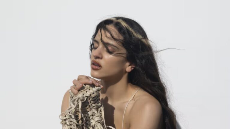 France, at the foot of Rosalía's 'Lux': Best album of 2025 for 'Le Monde'