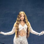 5 lessons that Lola Indigo's documentary leaves us with 'The Stadiums - The Witch, The Girl and The Dragon'