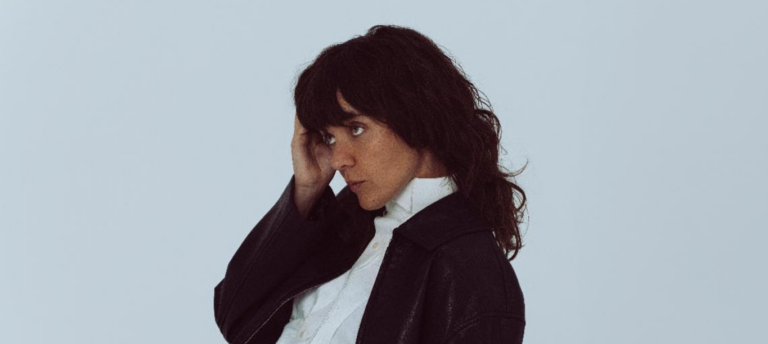 Courtney Barnett premieres “Mantis” and “Sugar Plum”