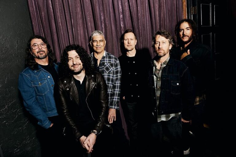 Foo Fighters unveil a new song