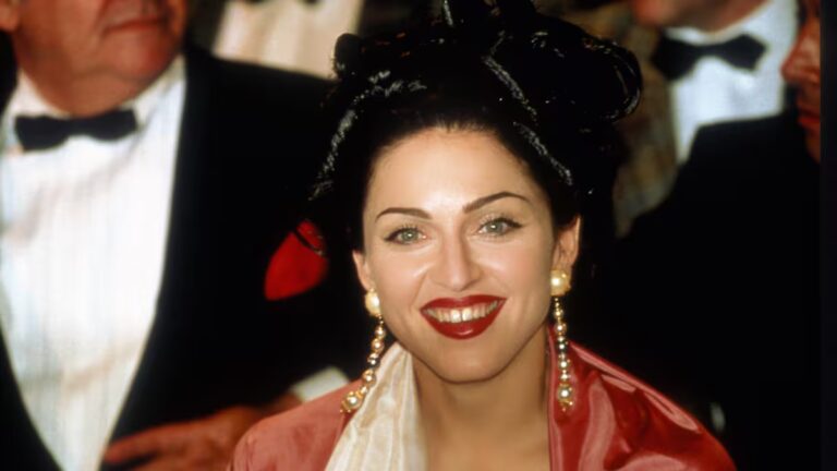 Madonna made a love letter to Lenny Kravitz her own in 'Justify my love' and made the censorship of her “scandalous” clip profitable: “I'm so lucky!”