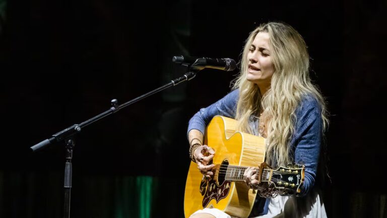 Paris Jackson, Michael Jackson's only daughter, celebrates six years without alcohol or drugs in a powerful message