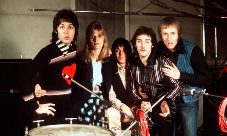 Paul McCartney, Wings, Rock & Roll Hall of Fame, Beatles, exposition