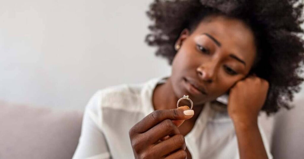 She Leaves the Father of Her Two Kids for a Surprising Reason