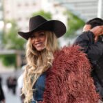 The detail in Beyoncé's latest photo triggers rumors of a collaboration... with Bad Bunny?