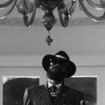 Snoop Dogg dans le clip de Stop Counting My Poccets