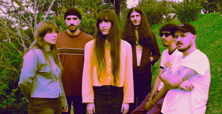 “Everything I wanted to be”, the latest from Las Robertas