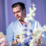 Mike Patton sur scène avec Faith No More en 2015