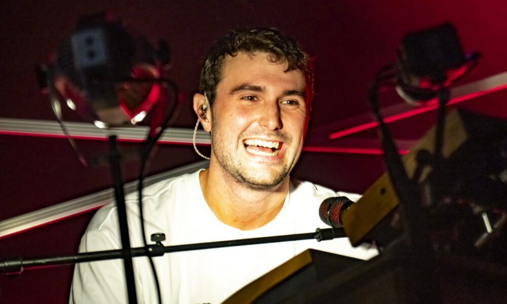 Le DJ Fred again.. en concert