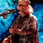 Neil Young en concert avec les Chrome Hearts