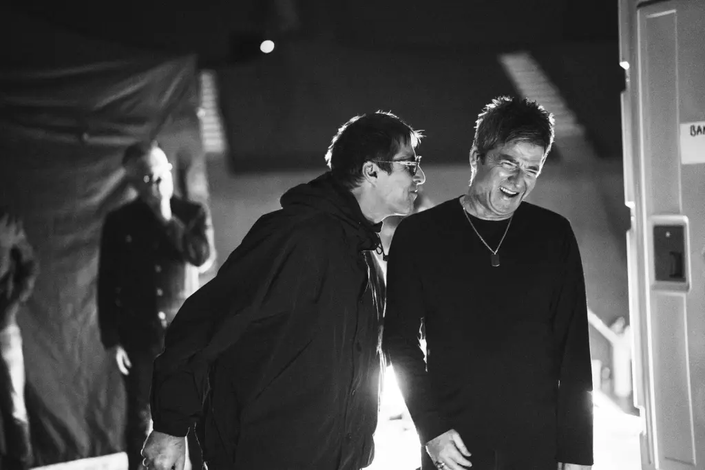 OASIS: in Venice: "Don't Look Back in Anger" and the wait for the Italian concerts