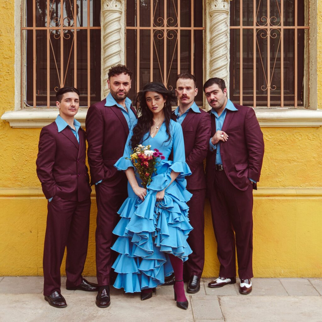 Catalina and Las Bordonas de Oro present 'The joy of those who cry'
