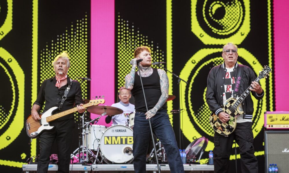 Sex Pistols live
