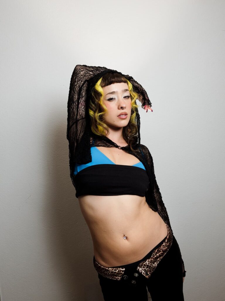“piercing girl”, the new single by Miranda Santizo